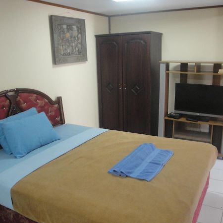 Yoyo'S Hotel Sekongkang Eksteriør bilde