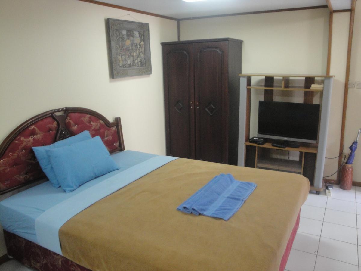 Yoyo'S Hotel Sekongkang Eksteriør bilde